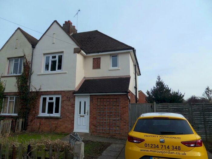 3 Bedroom Semi-Detached House To Rent In Annesley Road, Newport Pagnell., MK16