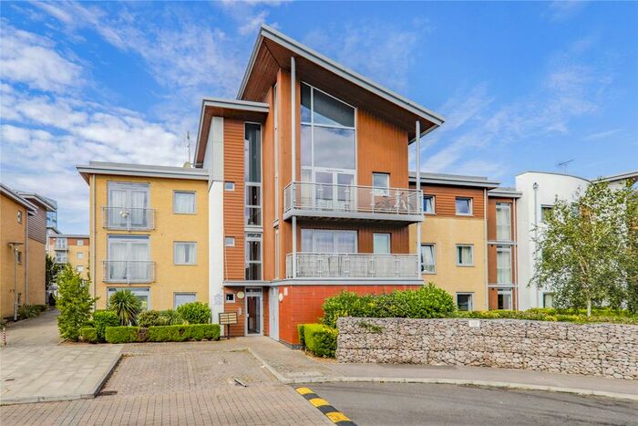 1 Bedroom Flat To Rent In Kelvin Gate, Bracknell, Berkshire, RG12