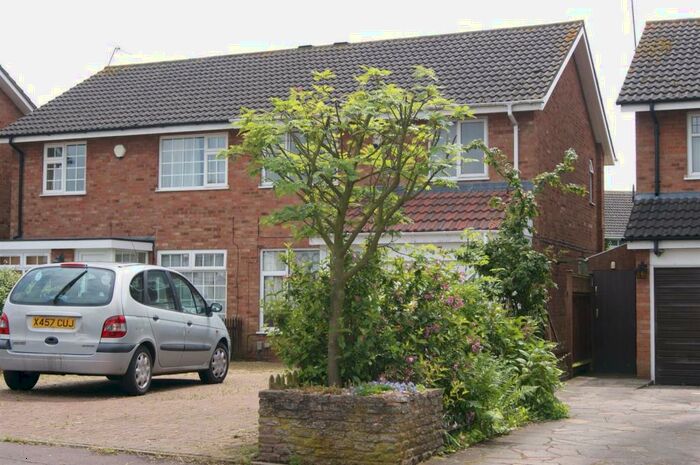 3 Bedroom Semi-Detached House To Rent In Stoneywood Road, Walsgrave, Coventry, CV2