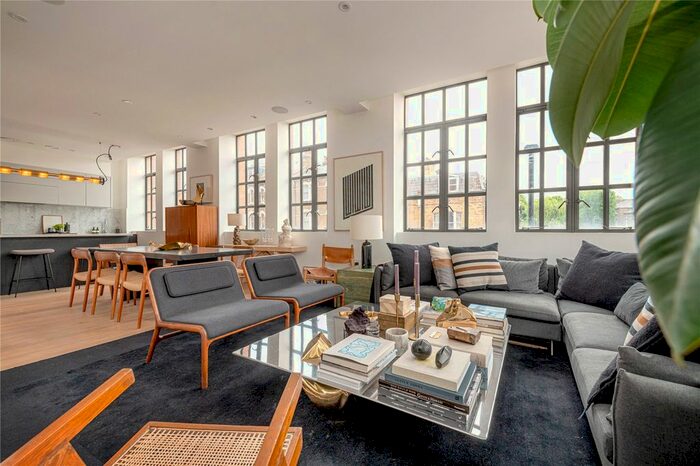 2 Bedroom Flat For Sale In The Maple Building, Highgate Road, London, NW5