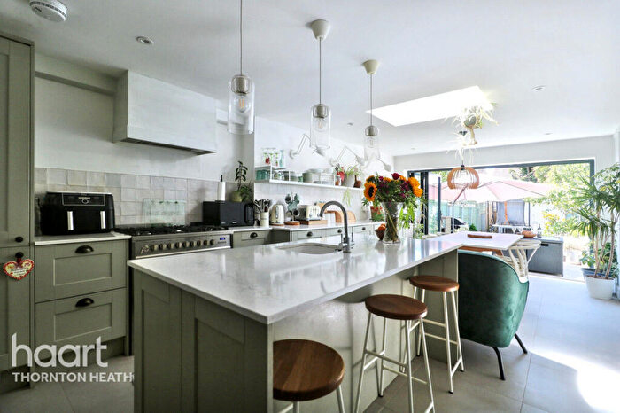 2 Bedroom Terraced House For Sale In Parchmore Road, Thornton Heath, CR7