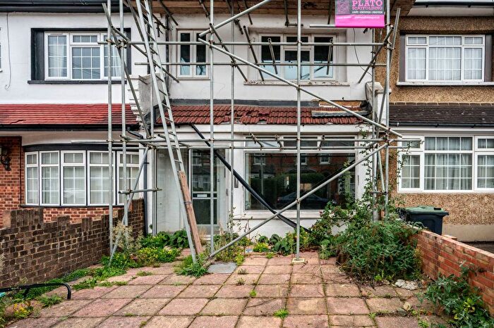 4 Bedroom Terraced House For Sale In Elm Road, New Malden, KT3