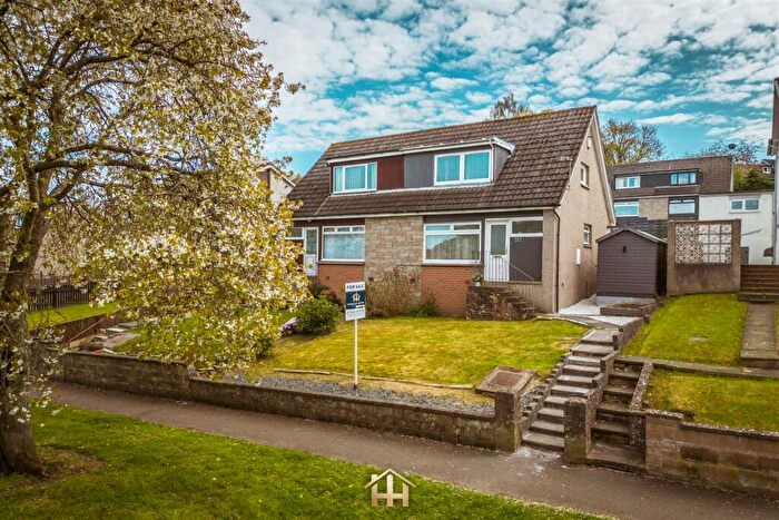 3 Bedroom Semi-Detached House For Sale In Kettins Terrace, Dundee, DD3