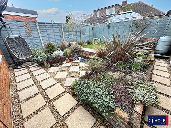 2 Bedroom Bungalow For Sale In Horsbere Road, Hucclecote, Gloucester, GL3