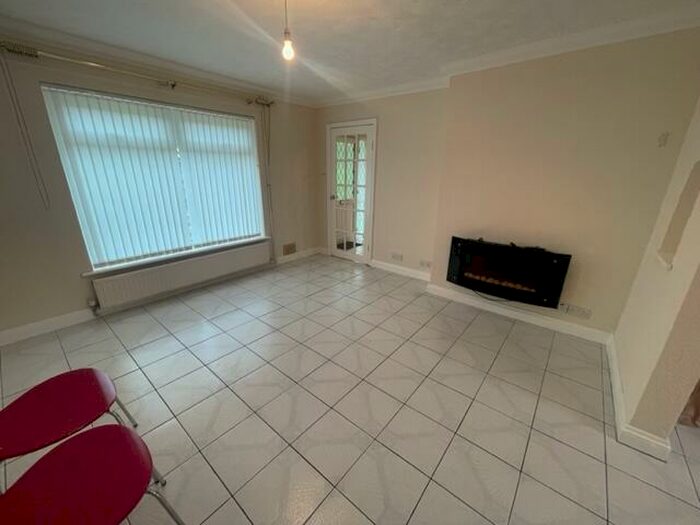 3 Bedroom House To Rent In Arlingham Way, Patchway, Bristol, BS34