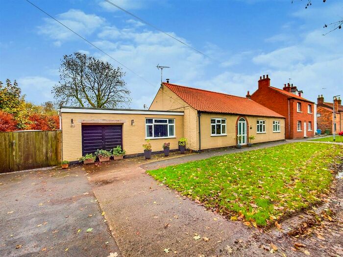3 Bedroom Detached Bungalow For Sale In Nethergate, Nafferton, Driffield, YO25