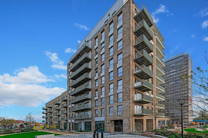 2 Bedroom Flat To Rent In Beresford Avenue, Stonebridge Park, HA0