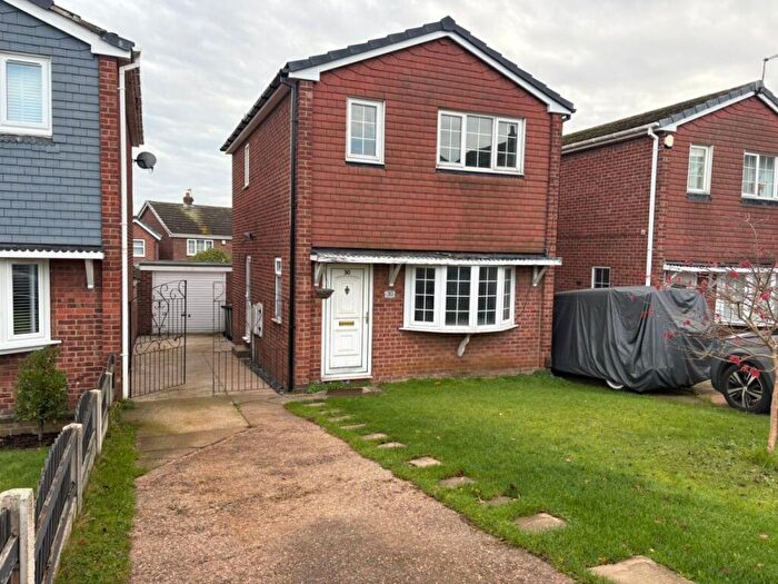 3 Bedroom Semi-Detached House To Rent In Buckthorn Close, Swinton, S64