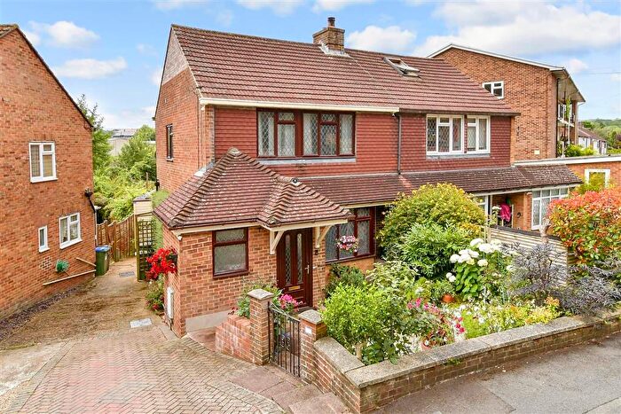 2 Bedroom Semi-Detached House For Sale In Spences Lane, Lewes, East Sussex, BN7