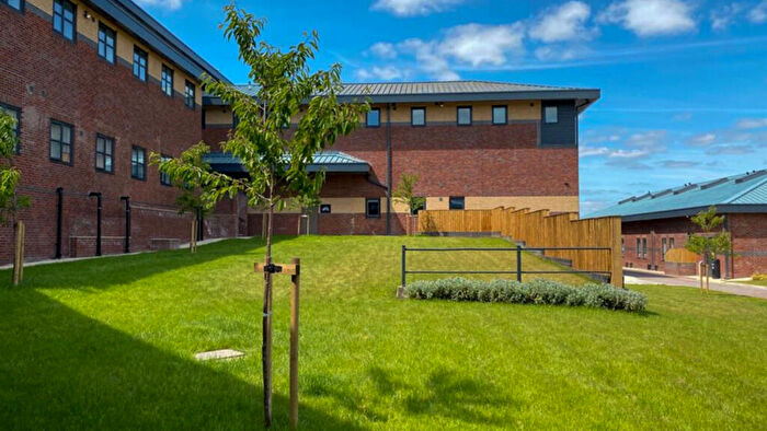 1 Bedroom Apartment To Rent In Rufus Court, LS14