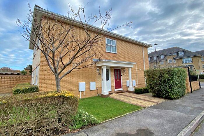 2 Bedroom Flat To Rent In Southampton, SO15