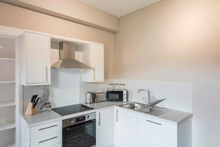 2 Bedroom Flat To Rent In Clepington Road, Dundee, DD3