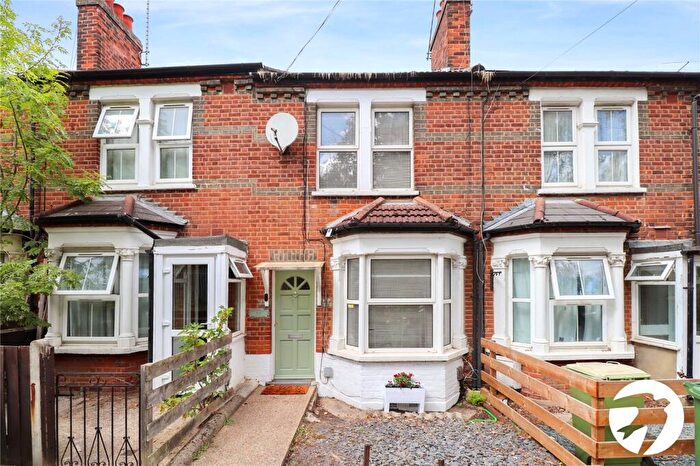 2 Bedroom Terraced House For Sale In Athol Road, Erith, DA8