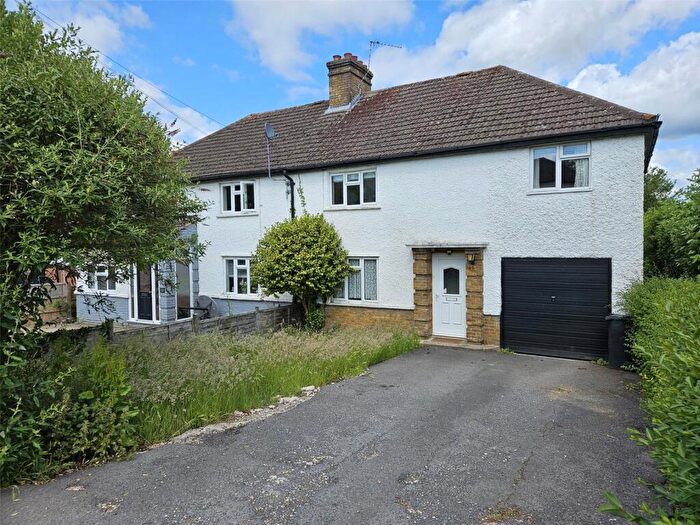 4 Bedroom Semi-Detached House To Rent In Lovel Road, Chalfont St. Peter, Bucks, SL9