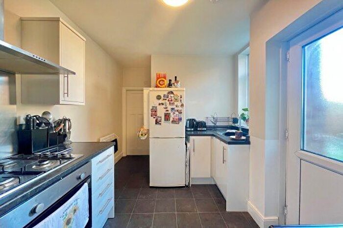 2 Bedroom Flat To Rent In Addycombe Terrace, Newcastle Upon Tyne, NE6