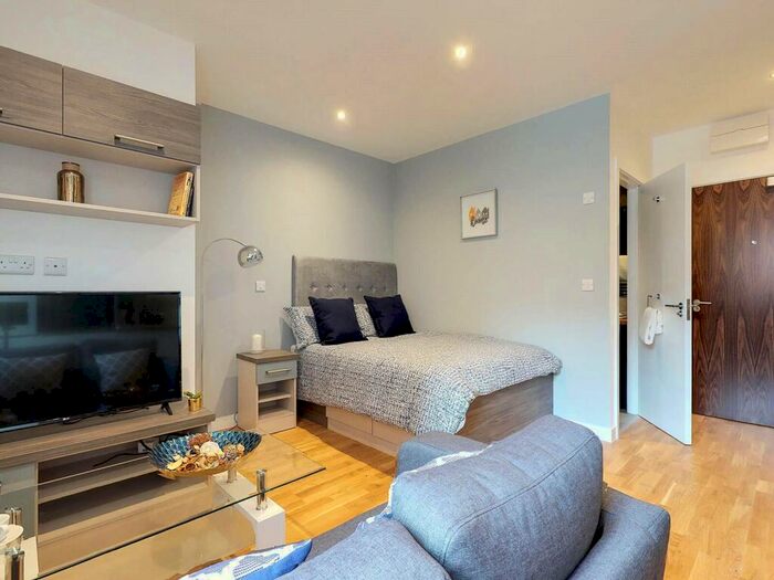 Apartment To Rent In Onyx Residence, Sheffield, #, S2