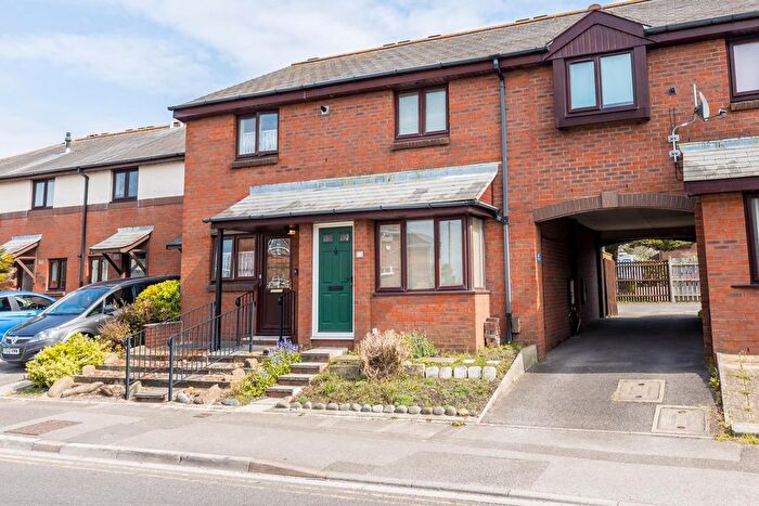 3 Bedroom Property To Rent In Green Gardens, Poole, BH15