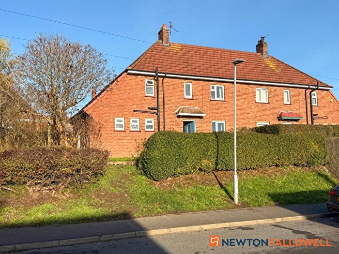 3 Bedroom Semi Detached House For Sale In Lowfield Lane, Balderton, NG24