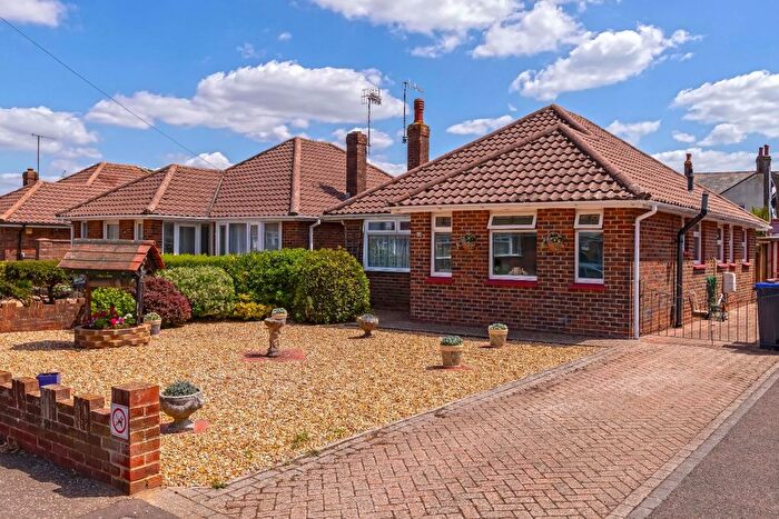 2 Bedroom Detached Bungalow For Sale In Chester Avenue, Lancing, BN15