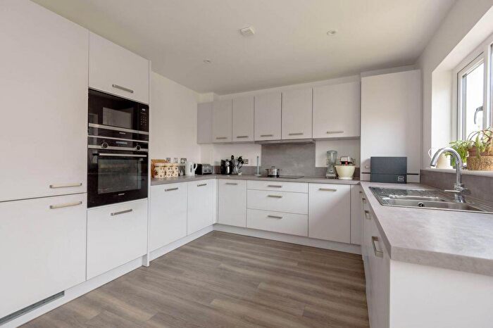 3 Bedroom End Of Terrace House For Sale In Buchanan Avenue, Haddington, EH41
