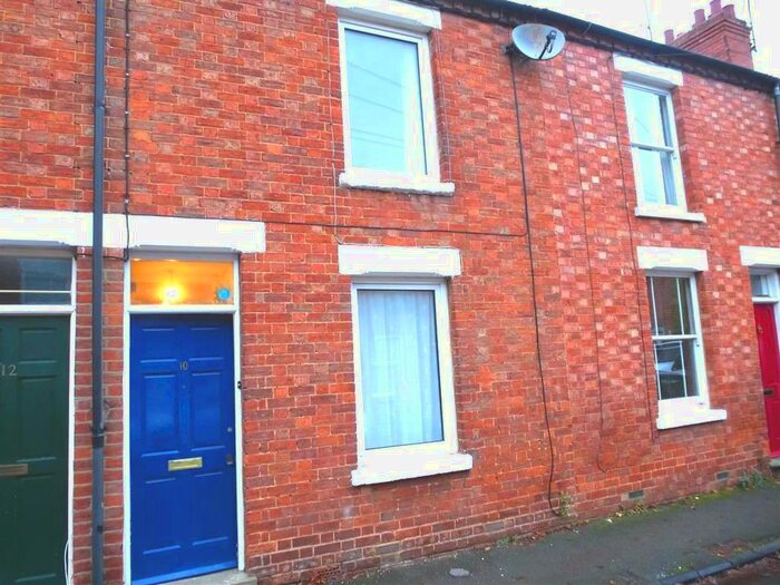 2 Bedroom House To Rent In Coronation Road, Stony Stratford, Milton Keynes, MK11
