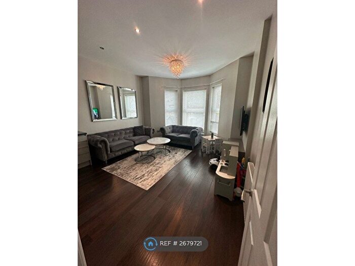 1 Bedroom Flat To Rent In Hammelton Road, Bromley, BR1