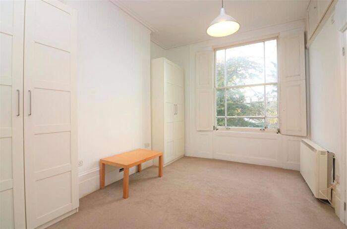 1 Bedroom Flat To Rent In Lewisham Way, London, SE14