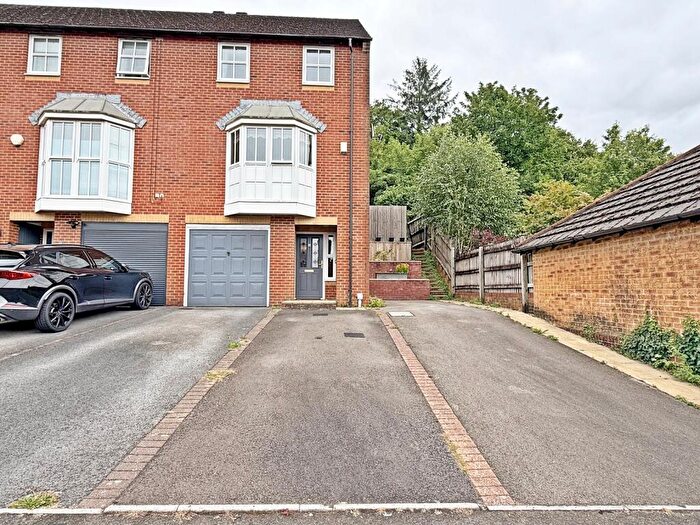 3 Bedroom End Of Terrace House For Sale In Dan Y Graig Heights, Talbot Green, Pontyclun, Rhondda Cynon Taff., CF72