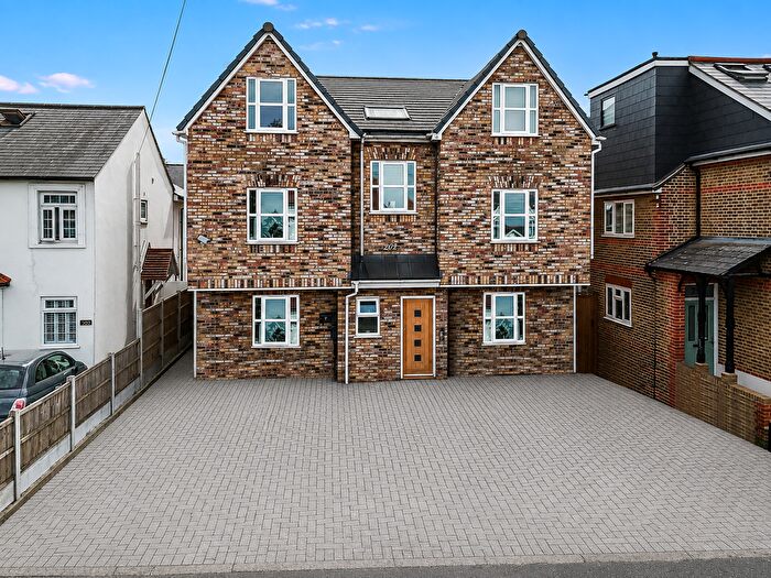 1 Bedroom Flat For Sale In Ongar Road, Brentwood, CM15
