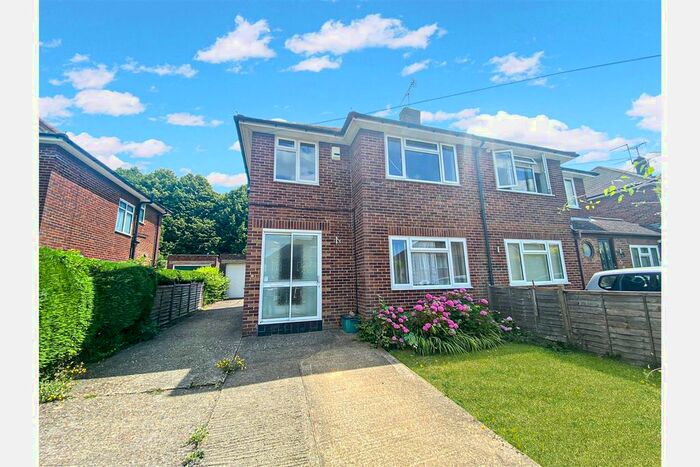 3 Bedroom Property To Rent In Ellsworth Road, High Wycombe, HP11