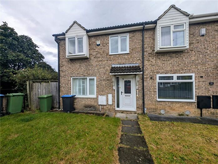 3 Bedroom Semi-Detached House To Rent In Rookwood Hunt, Newton Aycliffe, Durham, DL5