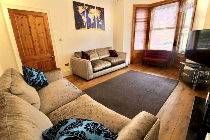 8 Bedroom Property To Rent In Osborne Avenue, Newcastle Upon Tyne, NE2