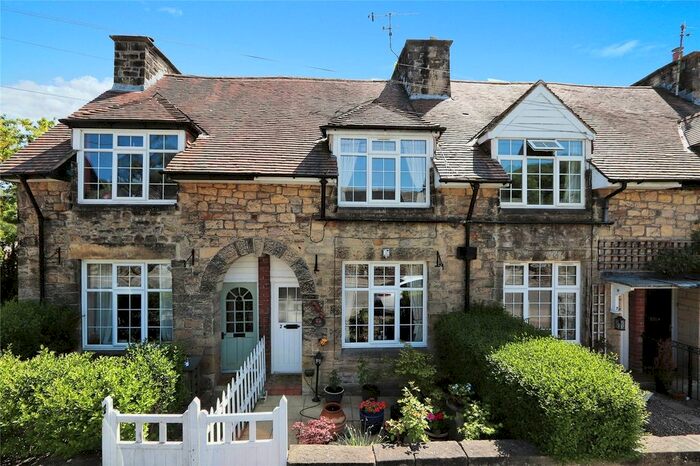 2 Bedroom Terraced House For Sale In Goatscliff Cottages, Grindleford, Hope Valley, Derbyshire, S32
