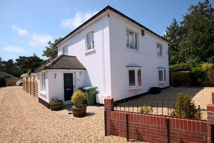 2 Bedroom Apartment To Rent In Hunts Pond Road, Titchfield Common, PO14