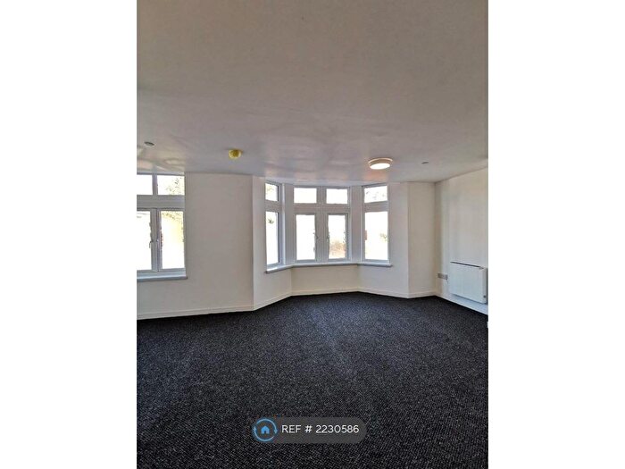 1 Bedroom Flat To Rent In Chepstow Road, Newport, NP19