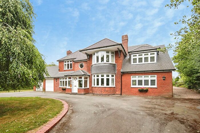 5 Bedroom Detached House For Sale In Red Lane, Burton Green, Kenilworth, CV8