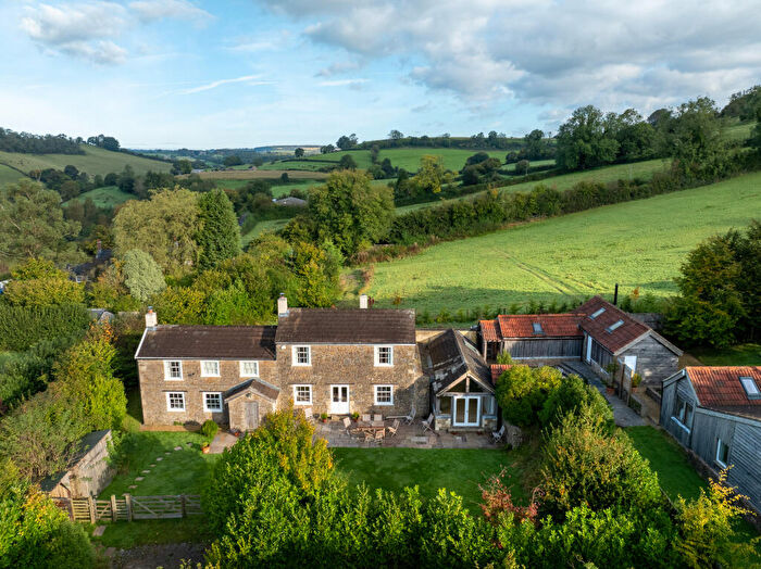 5 Bedroom Detached House For Sale In Farmhouse Near Bruton With Versatile Separate Room Annex, BA4