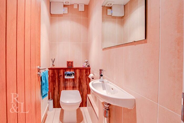 5 Bedroom Detached House For Sale In Hallfields, Edwalton, Nottingham, NG12
