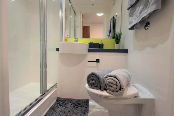 1 Bedroom Flat To Rent In Phoenix Place, Liverpool, L5