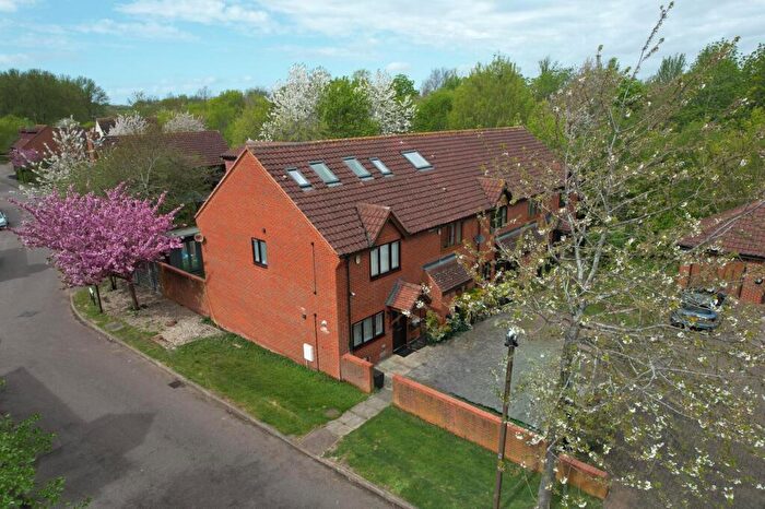 4 Bedroom End Of Terrace House For Sale In Deacon Place, Middleton, Milton Keynes, MK10