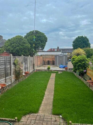2 Bedroom Terraced House To Rent In Babington Road, Dagenham, RM8