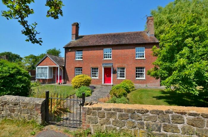 4 Bedroom Detached House For Sale In Kirdford, RH14