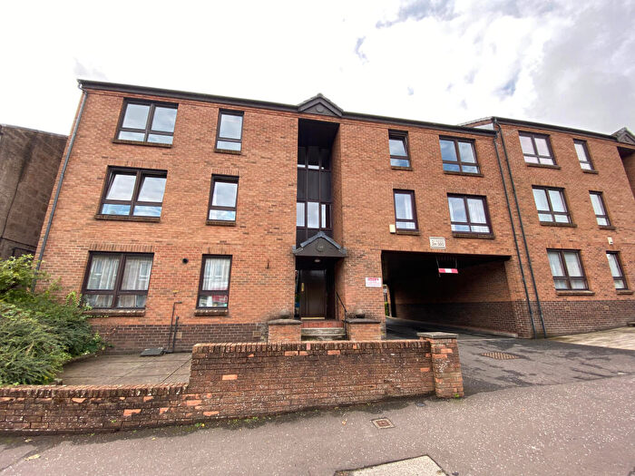 2 Bedroom Flat To Rent In Busby Road, Clarkston, G76