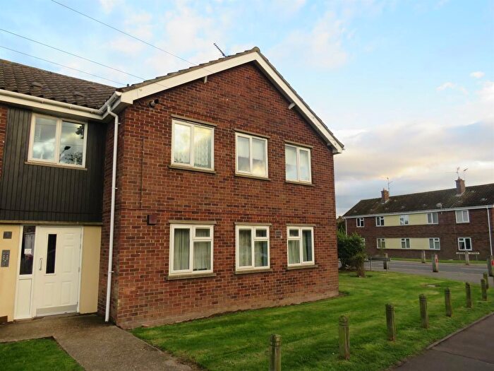 2 Bedroom Apartment To Rent In Columbia Way, Kings Lynn, PE30