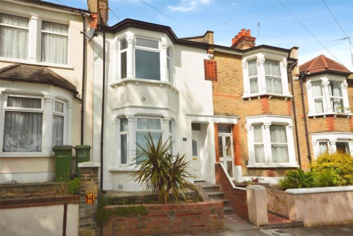 3 Bedroom Terraced House To Rent In Shieldhall Street, London, SE2