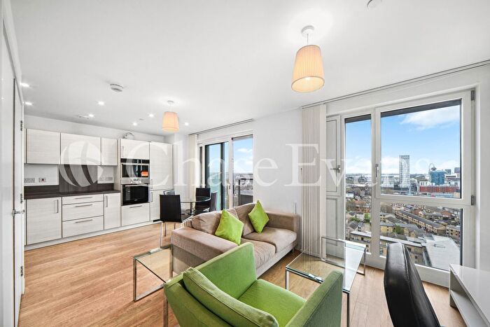 1 Bedroom Flat To Rent In No The Plaza, Jefferson Plaza, Bow, London, E3