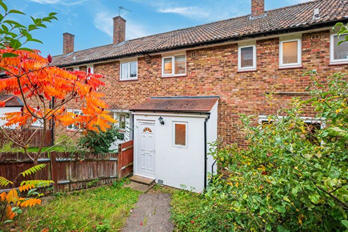3 Bedroom Terraced House For Sale In Baizdon Road, London, SE3