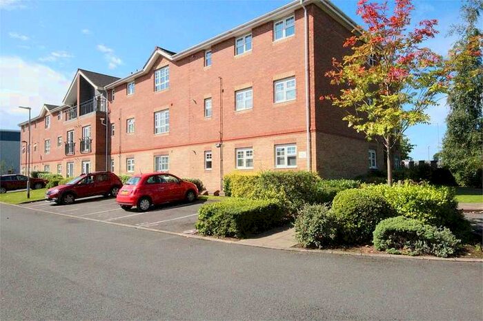 2 Bedroom Apartment To Rent In The Beeches, Hampton Court Way, Widnes, WA8