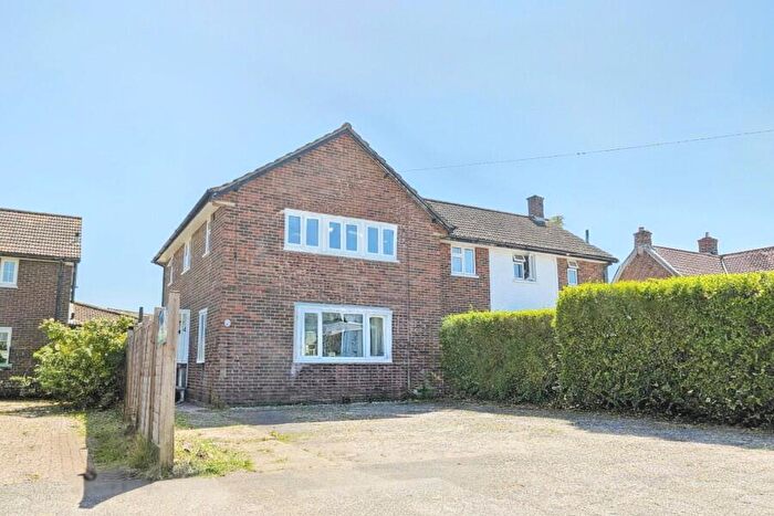 3 Bedroom Semi-Detached House To Rent In Woking, Surrey, GU22