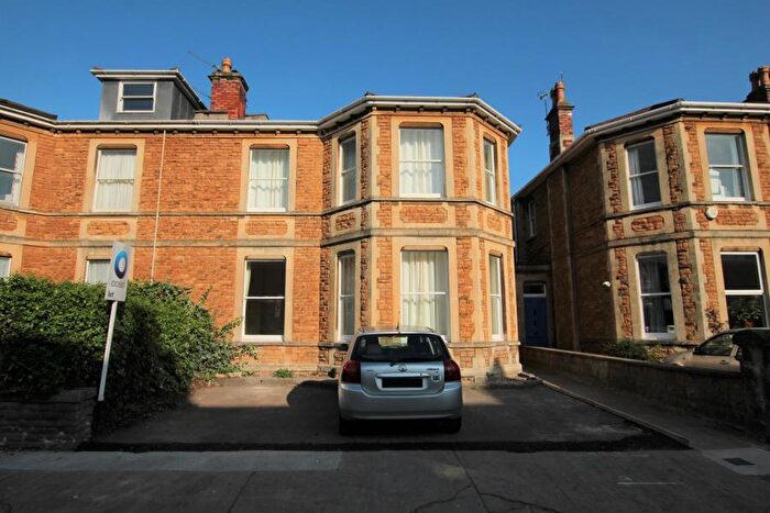 2 Bedroom Apartment To Rent In Hurle Road - Clifton, BS8